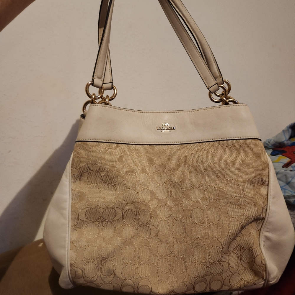 Coach "Lexi" in chalk and khaki